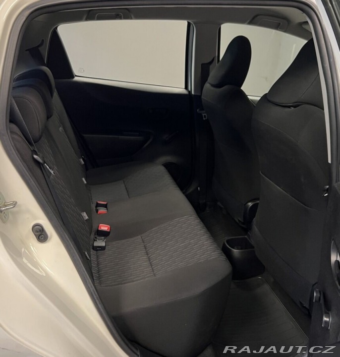 Toyota Yaris 1.33 POWER 2013