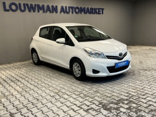 Toyota Yaris 1.33 POWER 2013