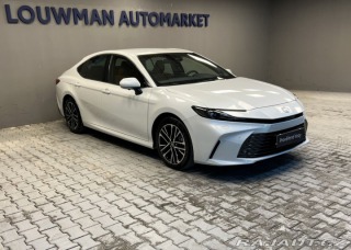 Toyota Camry 2.5 Hybrid AT EXECUTIVE 2026