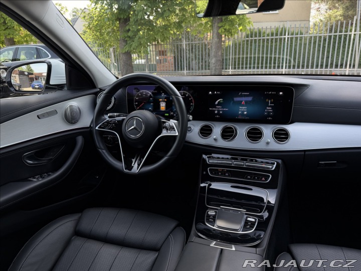 Mercedes-Benz E 300de 4Matic 2023