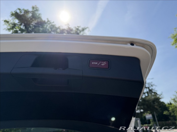 Mercedes-Benz E 300de 4Matic 2023