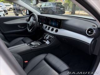 Mercedes-Benz E 300de 4Matic 2023