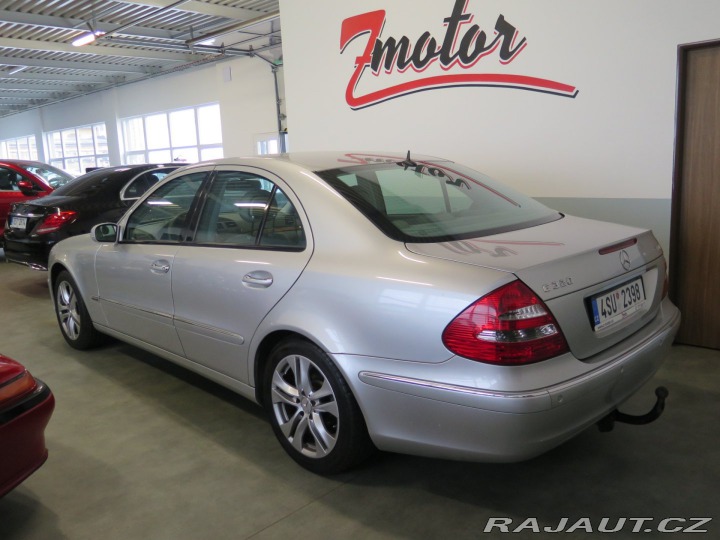 Mercedes-Benz E E320,LPG,tažné,klima,kůže 2004