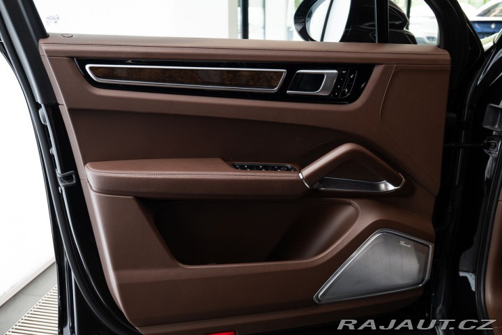 Porsche Cayenne Turbo Approved/Ceramic/Bu 2018