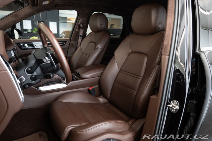 Porsche Cayenne Turbo Approved/Ceramic/Bu 2018