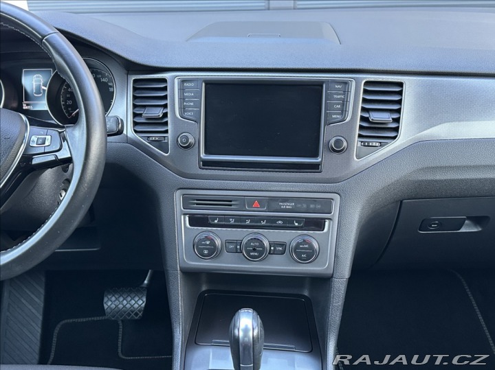 Volkswagen Golf Sportsvan 1,4 TSI 125PS Lounge DSG 2015