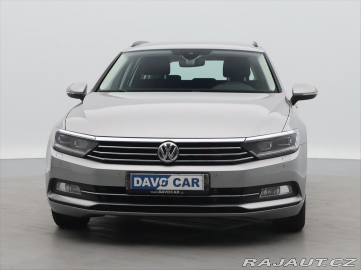 Volkswagen Passat 2.0 TDI LED Highline Tažn 2015