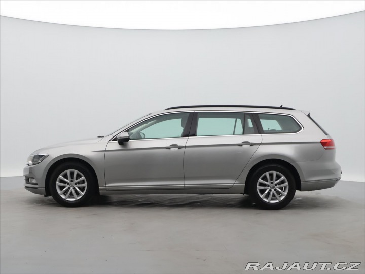 Volkswagen Passat 2.0 TDI LED Highline Tažn 2015