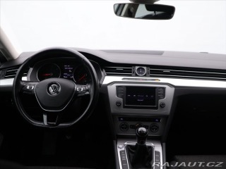 Volkswagen Passat 2.0 TDI LED Highline Tažn 2015