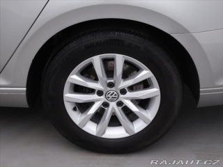 Volkswagen Passat 2.0 TDI LED Highline Tažn 2015