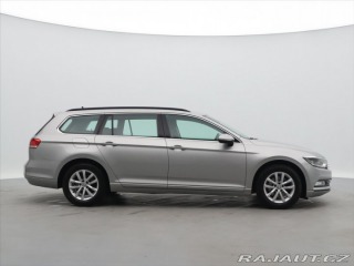 Volkswagen Passat 2.0 TDI LED Highline Tažn 2015