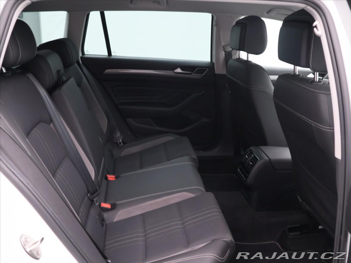 Volkswagen Passat 2,0 TDI 147kW 4M DSG CZ A 2021