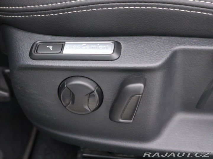 Volkswagen Passat 2,0 TDI 147kW 4M DSG CZ A 2021