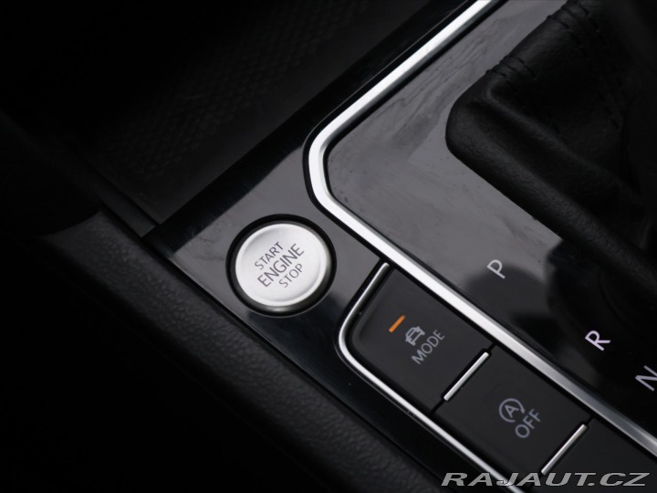 Volkswagen Passat 2,0 TDI 147kW 4M DSG CZ A 2021