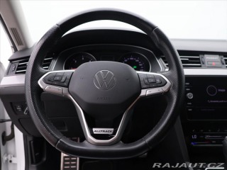 Volkswagen Passat 2,0 TDI 147kW 4M DSG CZ A 2021