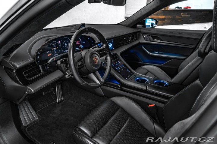 Porsche Taycan GTS 2023