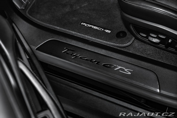Porsche Taycan GTS 2023