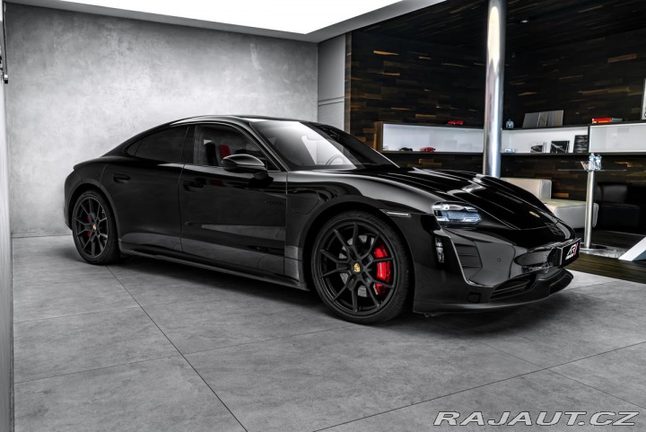 Porsche Taycan GTS 2023