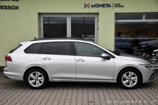 Volkswagen Golf 1.5eTSi DSG LIFE ČR 1.MAJ 2023