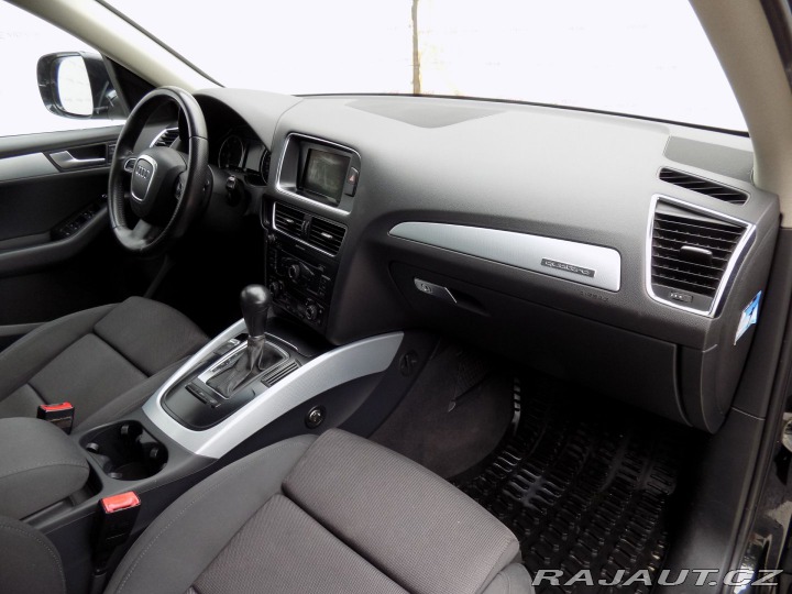 Audi Q5 2.0TDI/4x4/Bi-xenon/LED/ 2010