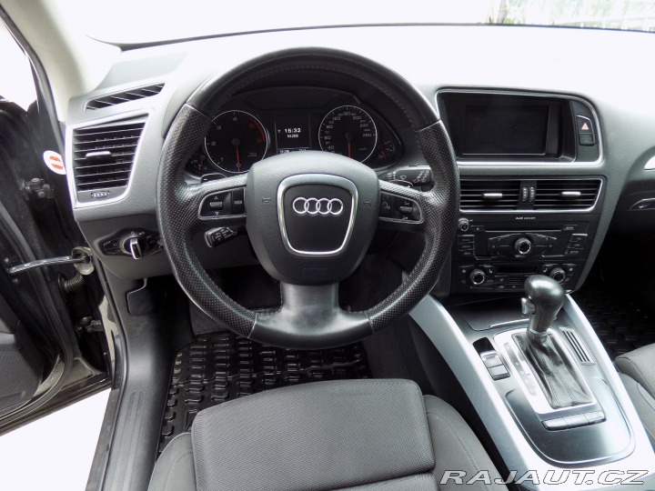 Audi Q5 2.0TDI/4x4/Bi-xenon/LED/ 2010