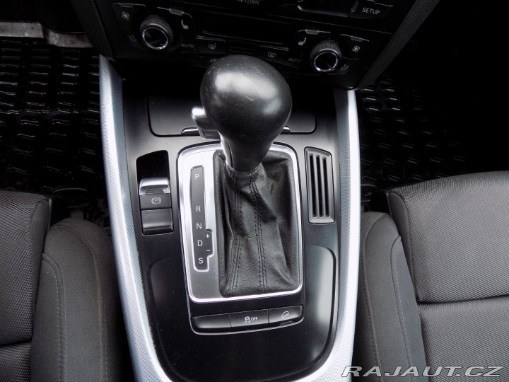 Audi Q5 2.0TDI/4x4/Bi-xenon/LED/ 2010