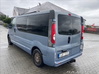 Opel Vivaro 2,5 DCi 107kw 9míst Klima 2008