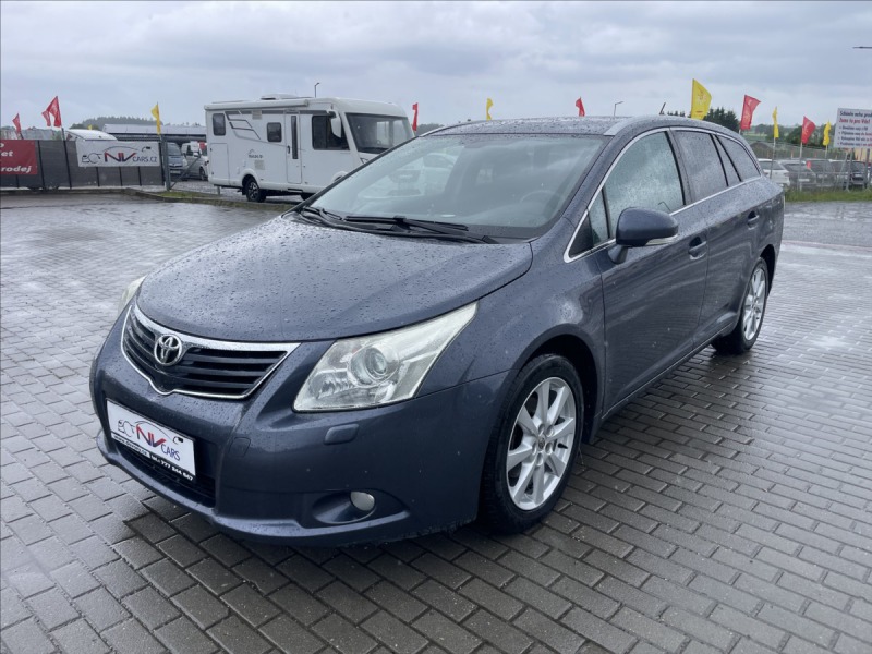 Toyota Avensis 2,0 D-4D, 93 kw Klima, be