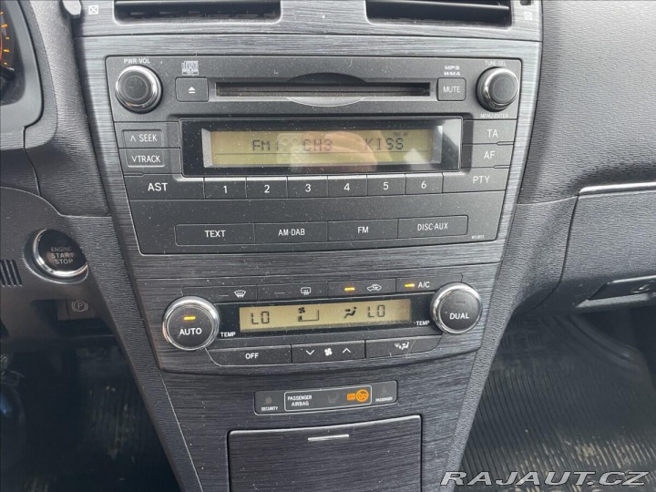 Toyota Avensis 2,0 D-4D, 93 kw Klima, be 2010