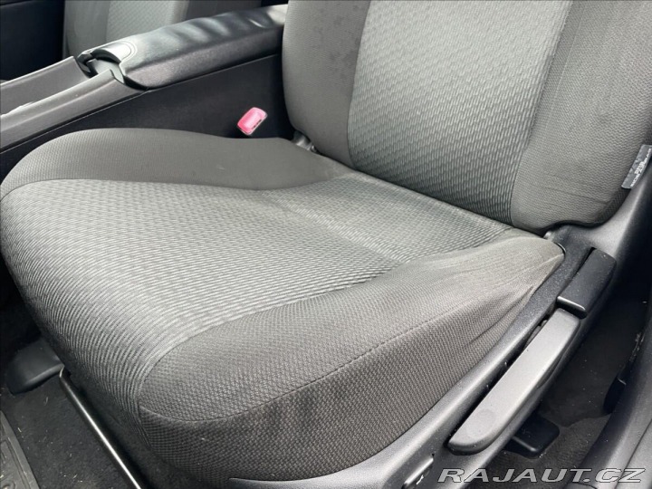 Toyota Avensis 2,0 D-4D, 93 kw Klima, be 2010