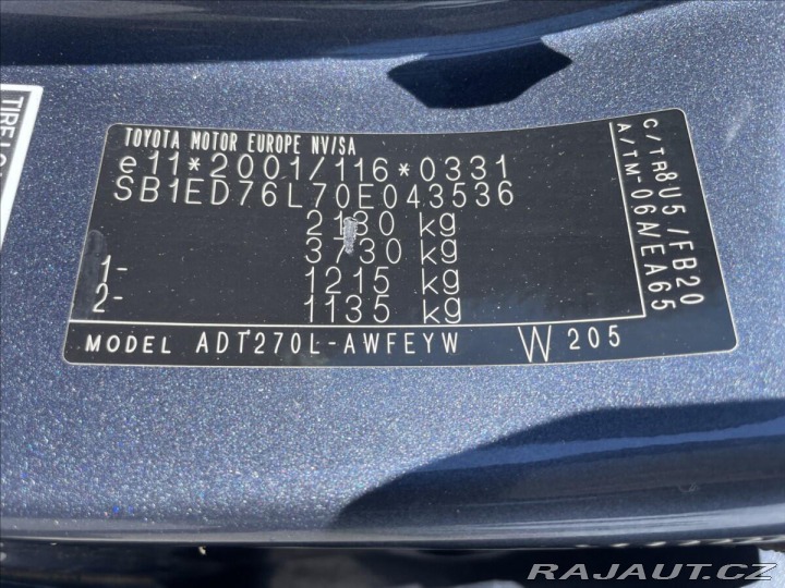 Toyota Avensis 2,0 D-4D 93 kw Klima bez 2010