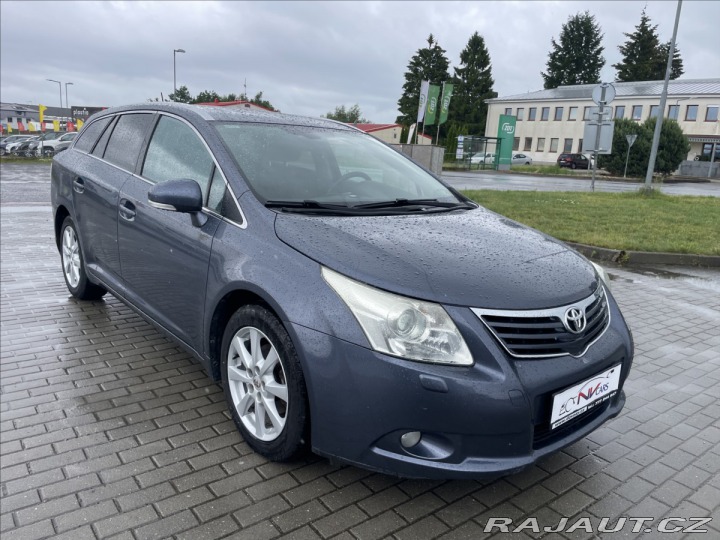 Toyota Avensis 2,0 D-4D, 93 kw Klima, be 2010