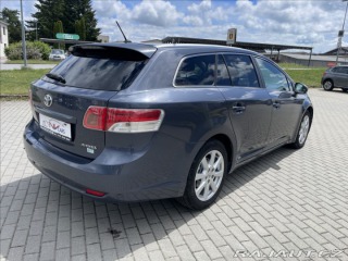 Toyota Avensis 2,0 D-4D 93 kw Klima bez 2010