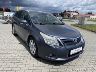 Toyota Avensis 2,0 D-4D 93 kw Klima bez 2010