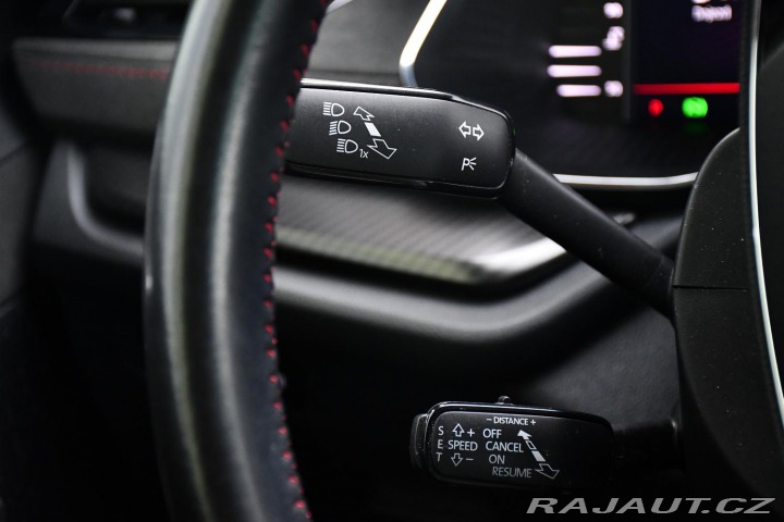 Škoda Octavia 2.0TDi RS DSG 1M ČR 2023
