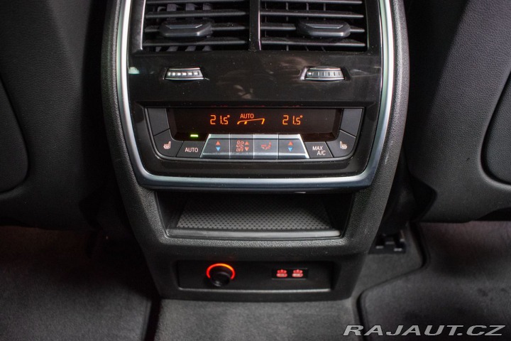 BMW X5 30d REZERVACE 2024