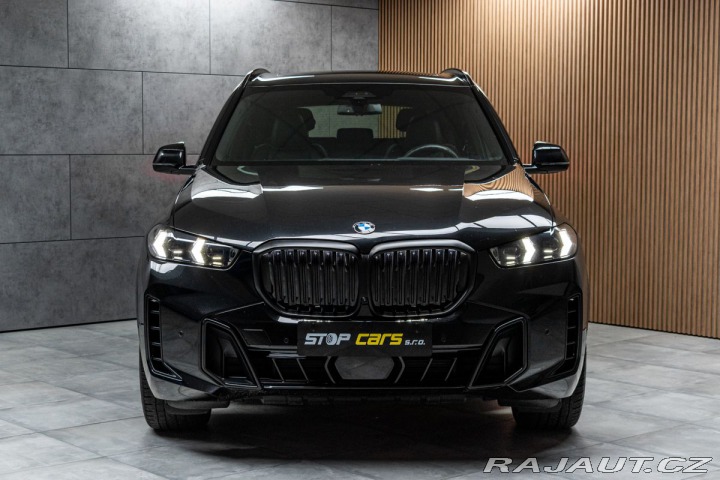 BMW X5 30d REZERVACE 2024