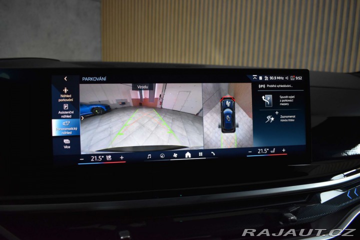 BMW X5 30d REZERVACE 2024