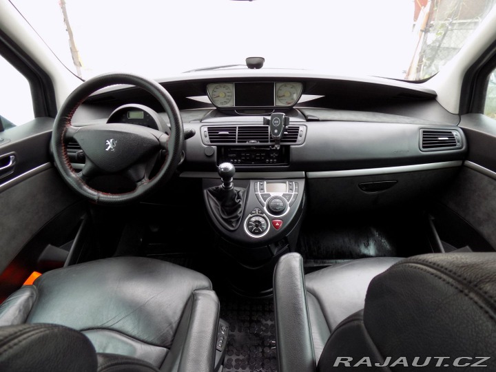 Peugeot 807 2.0HDi/7.Míst/NAVI/LED/ 2009