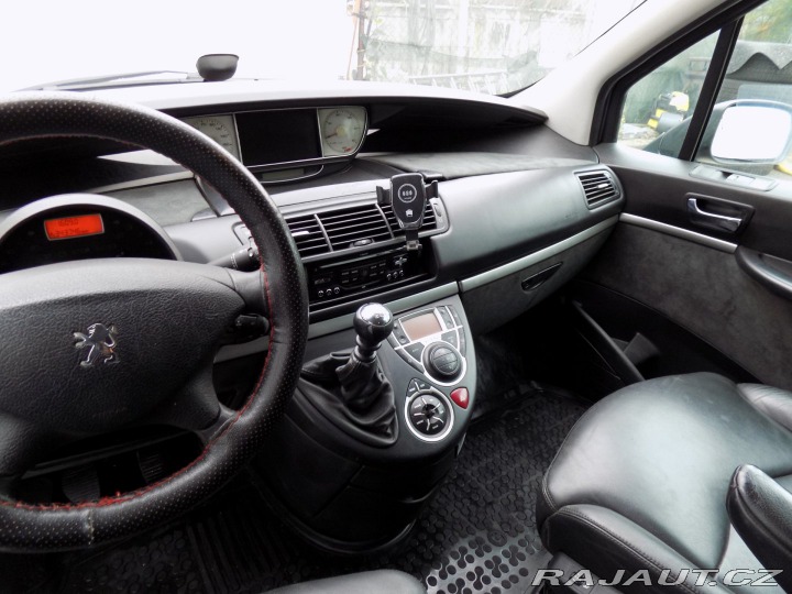 Peugeot 807 2.0HDi/7.Míst/NAVI/LED/ 2009