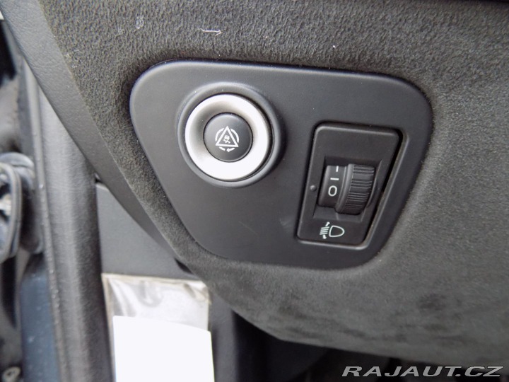 Peugeot 807 2.0HDi/7.Míst/NAVI/LED/ 2009