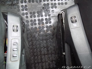 Peugeot 807 2.0HDi/7.Míst/NAVI/LED/ 2009