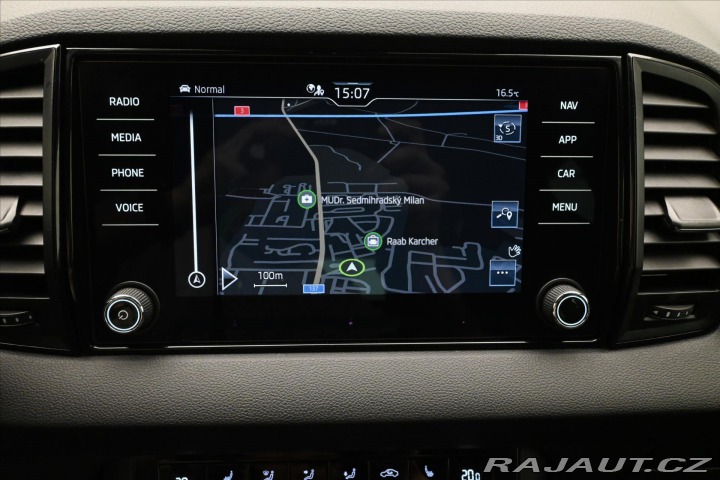 Škoda Karoq 1,5 TSI 110kW Sportline B 2022