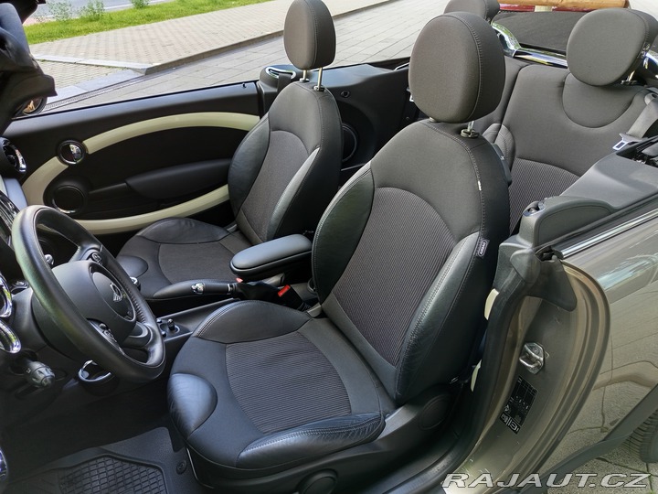 Mini One Cabrio,navigace,xenony 2013
