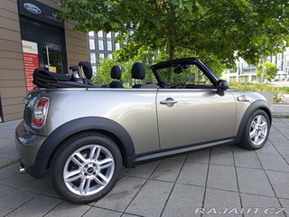 Mini One Cabrio,navigace,xenony 2013