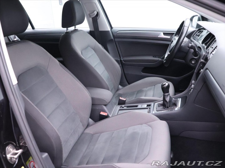 Volkswagen Golf 1,0 TSI 81kW CZ Comfort L 2017