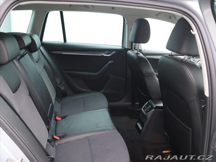 Škoda Octavia 2,0 TDI 110kW DSG Style V 2020