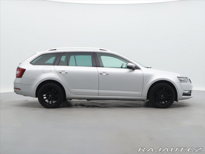 Škoda Octavia 2,0 TDI 110kW DSG Style V 2020