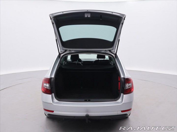 Škoda Octavia 2,0 TDI 110kW DSG Style V 2020