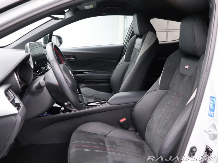 Toyota C-HR 2,0 Hybrid 112kW GR Sport 2022